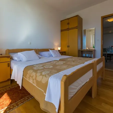 Stipe Novi Vinodolski