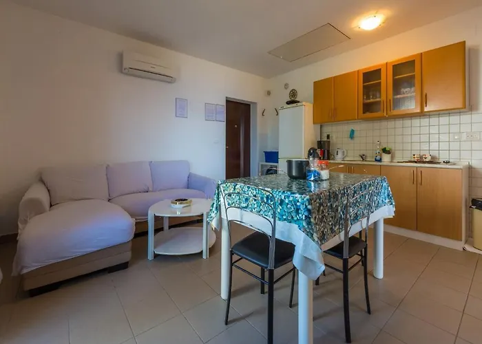 Stipe Apartment