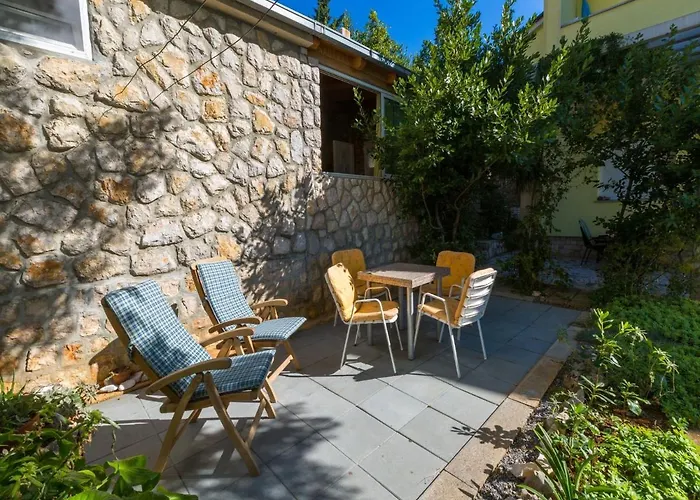 Stipe Apartment Novi Vinodolski