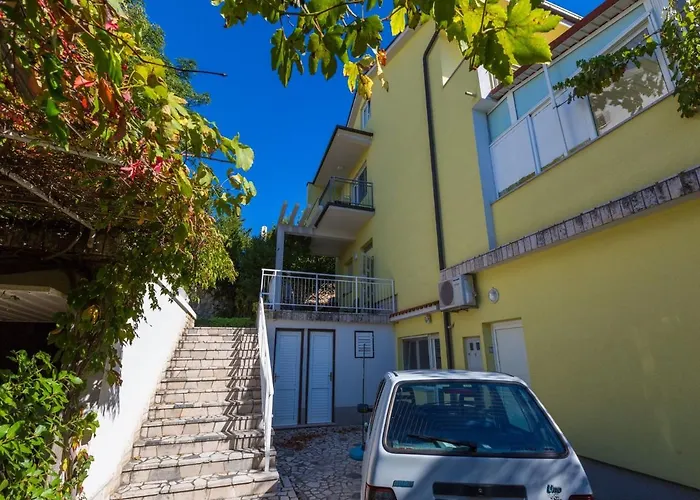 Stipe Apartment Novi Vinodolski